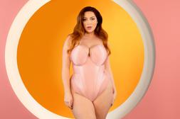 PLUNGE STRAPLESS PADDED BODY POWDERY PINK (30-38DD-J). &pound;78.00, $156.00, &euro;106.00, $196.00 (CAD)