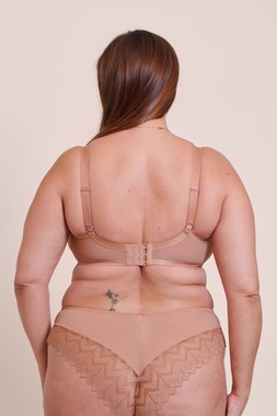 Daze Latte Bra UKP 33, USD 69, CAD 83, EU 47, AUD 90 5