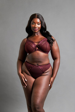 Laced Up Merlot Bra £42 €66 CAD $92 AUS $96.95, Thong £21 €34 CAD $39 AUS $42.95 10
