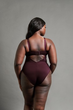 Swerve Body Mulberry £54 €85 CAD $119 AUS $129.95 4