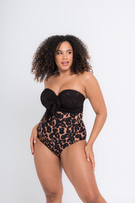 https://www.prshots.es/contents/archives/3795/1587/images/thumb350x287_auto/curvy_kate_bandeau-swimsuit-print-66_1_df7d7_thumb.jpg