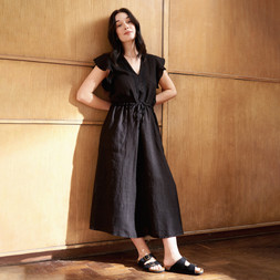 Juno Linen Dress - Black, £135