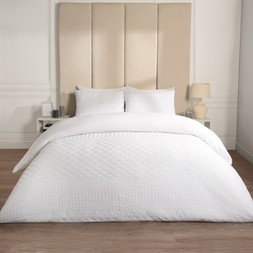 OHS Dakota Pinsonic Tribal Duvet Set - White- double - &pound;21