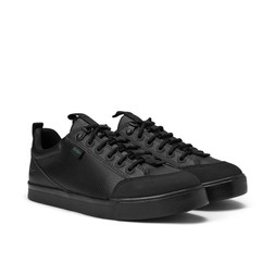 Kickers Youth Tovni Lo Track Leather Shoe - Black €78 at Very.ie