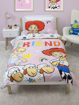 Toy Story Friendship Panel Duvet- Single €42 at Very.ie