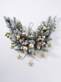 VZGDK The Very Collection Frosted Christmas Swag £40