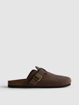 PRIMARK CLOSED TOE MULE, £12, €14, $18, RON70, PLN60, CZK365