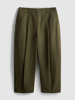 PRIMARK EDIT CASUAL LEG, £22, €24, $31, RON120, PLN105, CZK625 (4)