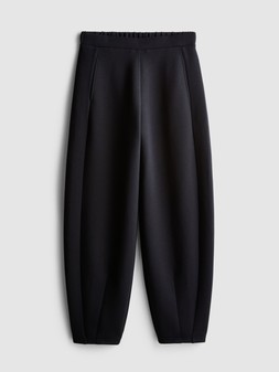 PRIMARK EDIT SEAM SCUBA BOTTOM, £20, €22, $29, RON110, PLN95, CZK570 (2)