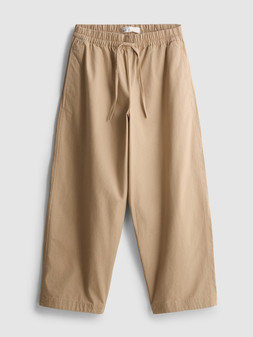 PRIMARK PRESENTS PAU ECHE CIRC CASUAL BARREL, £16, €18, $24, RON90, PLN80, CZK470, HUF6500