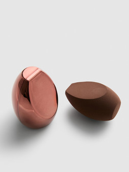 PRIMARK PRO BR BODY BLENDER £4.00, €5.00, 850.00 CZK, 150.00 PLN,25.00 RON 2