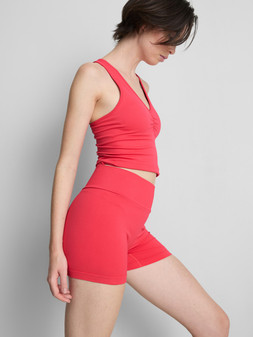 PRIMARK SCRUNCH SHORT CORAL £9 €10 $14 RON50 PLN43 CZK260 (2)