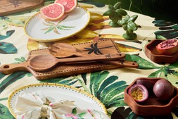 PRIMARK WOOD SERVING SPOONS, £4, €5, RON25, PLN22, CZK130