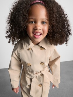 PRIMARK YOUNG GIRLS HOODED TRENCH, $20 RON80 HUF6000 PLN70 CZK415 €(NE)18 €16 £12