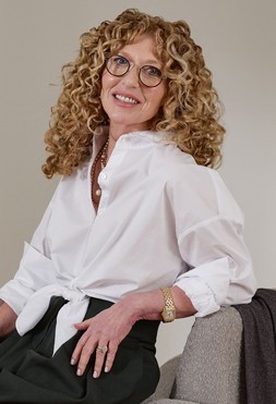M&S Home Kelly Hoppen Headshot 0168 Uc385617 Pr