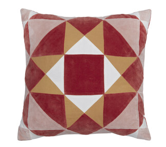https://www.prshots.es/contents/archives/98/201/images/thumb350x287_auto/marks_amp_spencer_ms-velvet-patchwork-cushion-25_thumb.jpg