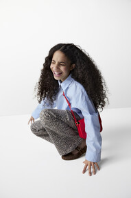 https://www.prshots.es/contents/archives/98/201/images/thumb350x287_auto/marks_amp_spencer_stripe-poplin-shirt-18-leopard-kickflare-jean__49332_thumb.jpg